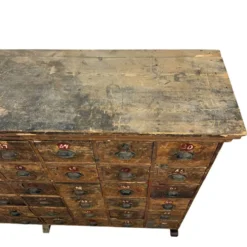 Grand meuble ancien à tiroirs – Cabinet industriel à 48 tiroirs