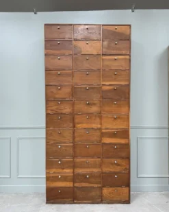Grand meuble de notaire à clapets (rénové)