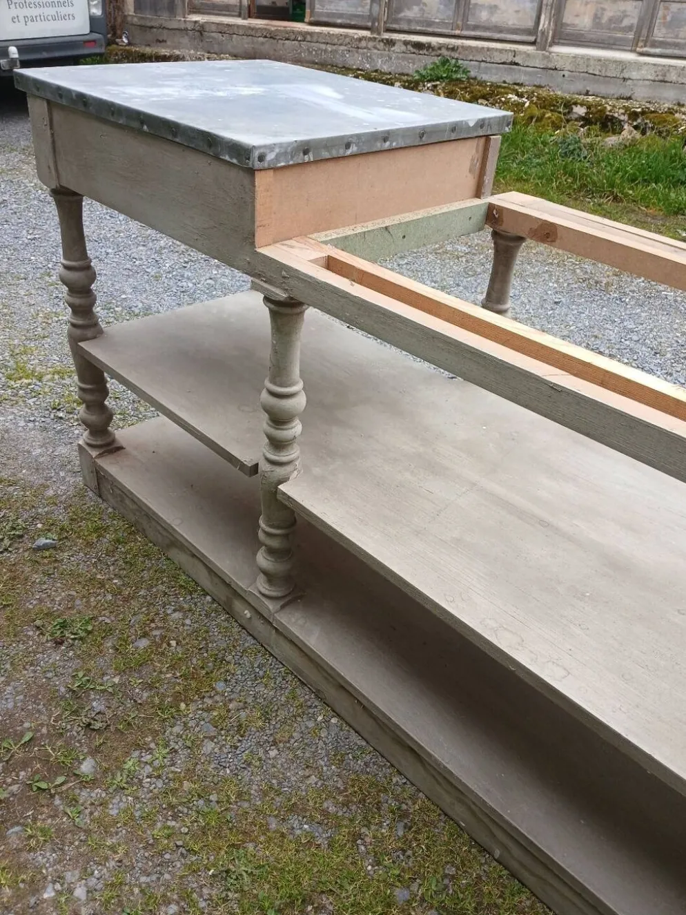 Grand meuble style drapier en bois et zinc