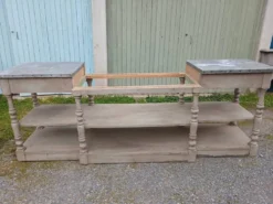 Grand meuble style drapier en bois et zinc
