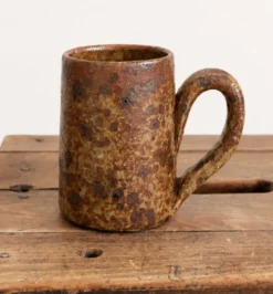 Grand mug en grès pyrité vintage