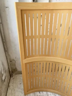 Grand paravent en hêtre courbé années 80