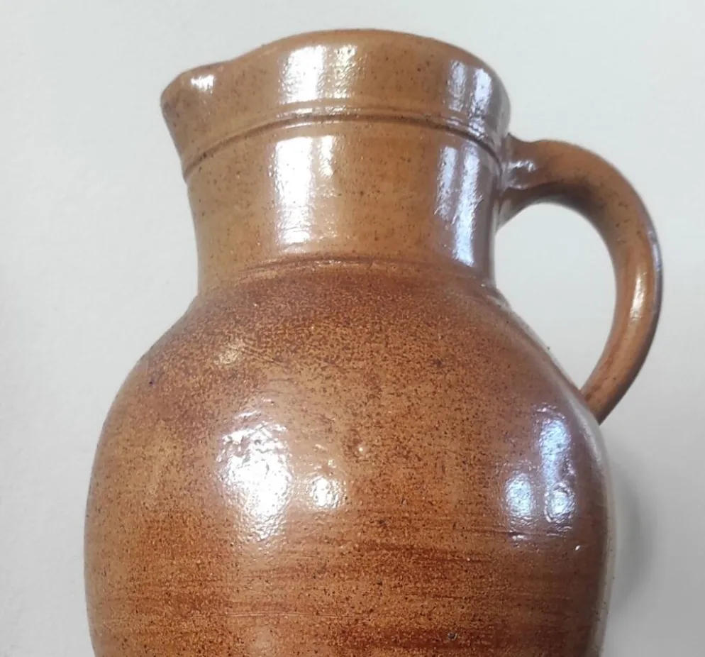 Grand pichet artisanale vintage