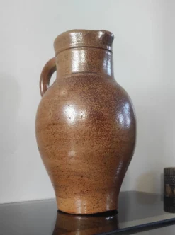Grand pichet artisanale vintage