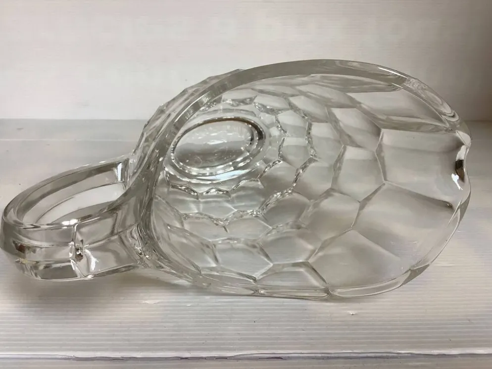 Grand pichet broc ovale en verre