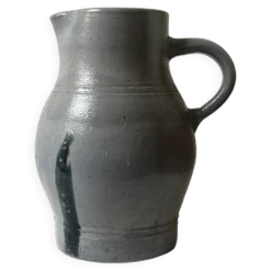 Grand pichet en céramique en grès émaillé gris – artisanat France vers 1970