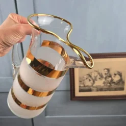 Grand pichet à orangeade vintage Art déco en verre doré