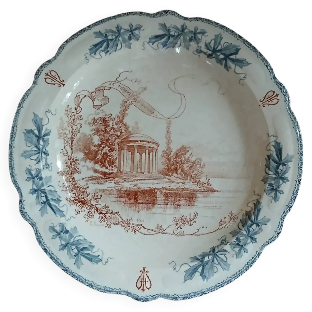 Grand plat ancien "Louis XIII " Choisy le Roi