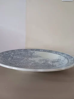 Grand plat bleu de Delft de chez Boch .