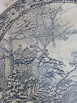 Grand plat bleu de Delft de chez Boch .