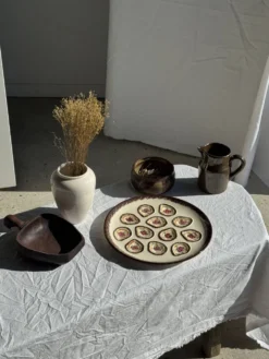 Grand plat circulaire à compartiments pour crustacés coquillages huîtres