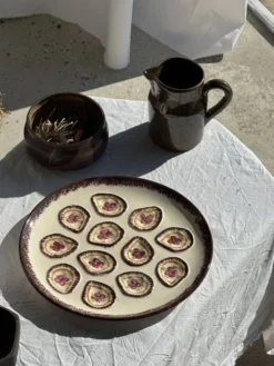 Grand plat circulaire à compartiments pour crustacés coquillages huîtres