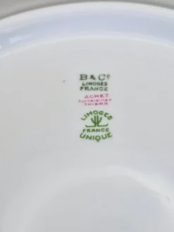 Grand plat de service rond mi-creux Bernardaud Limoges – Art Déco – A718