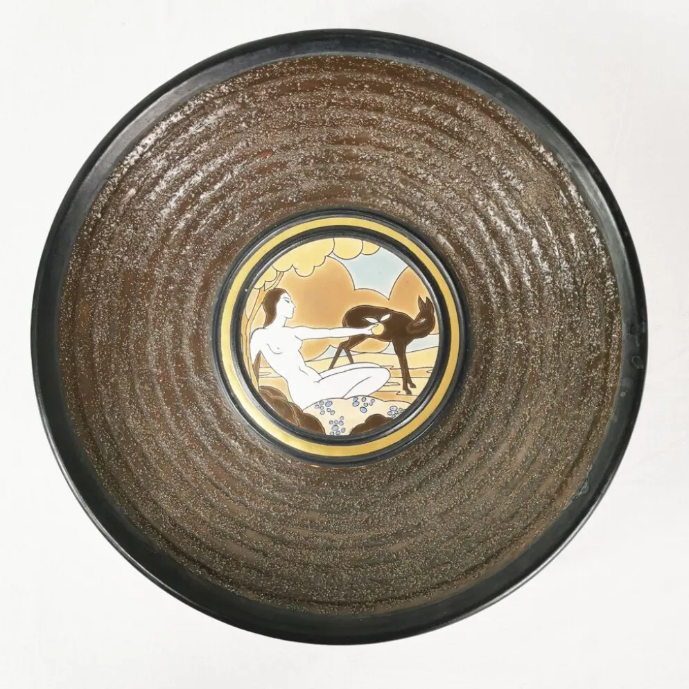 Grand plat en céramique Art Déco, conçu par Raymond Chevallier pour Boch Frère.