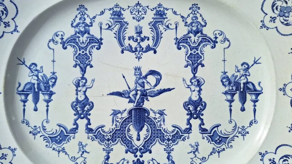 Grand Plat En Faience Bordeaux Jules Veillard 19eme Siècle