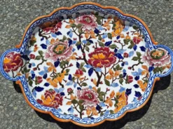 Grand plat faïencerie de Gien modèle pivoine