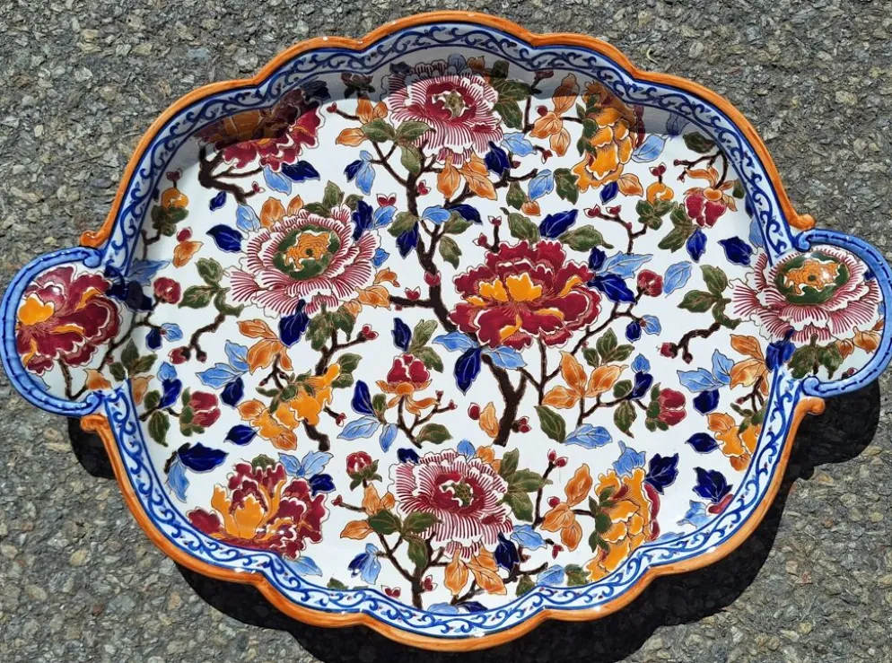 Grand plat faïencerie de Gien modèle pivoine