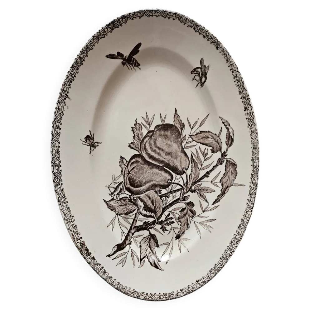 Grand plat ovale ancien Terre de Fer – décor pommes et insectes