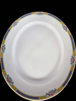 Grand plat ovale en porcelaine de Limoges Bernardaud & Cie – Art Déco