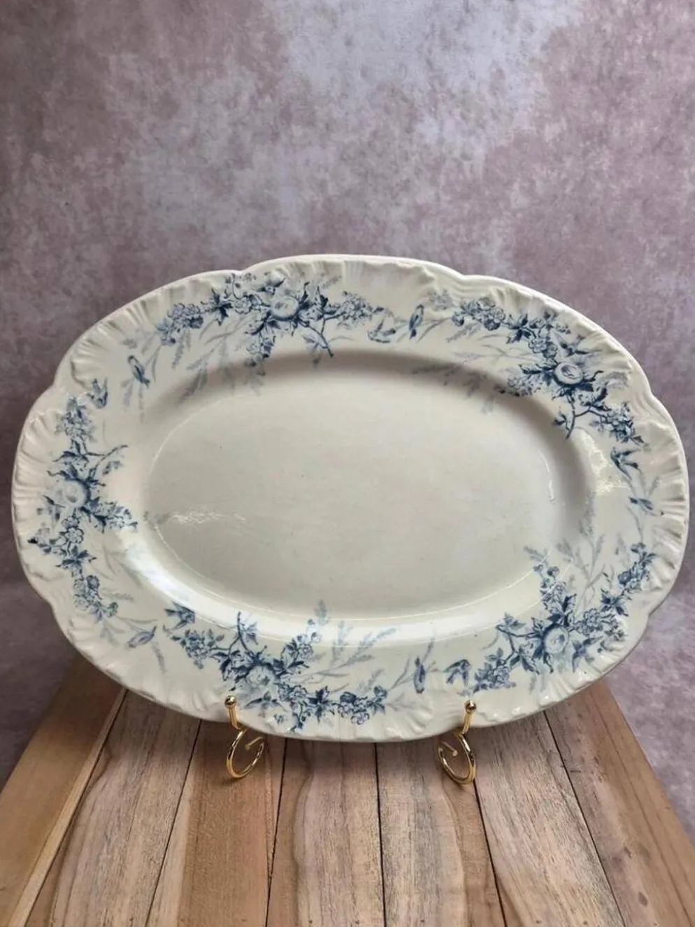 Grand plat ovale Terre de Fer Creil et Montereau Linotte – Xixe
