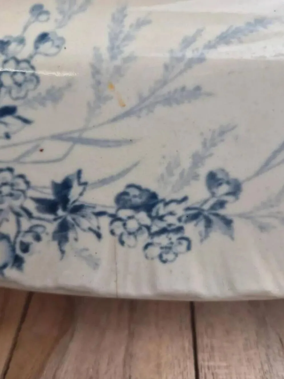 Grand plat ovale Terre de Fer Creil et Montereau Linotte – Xixe