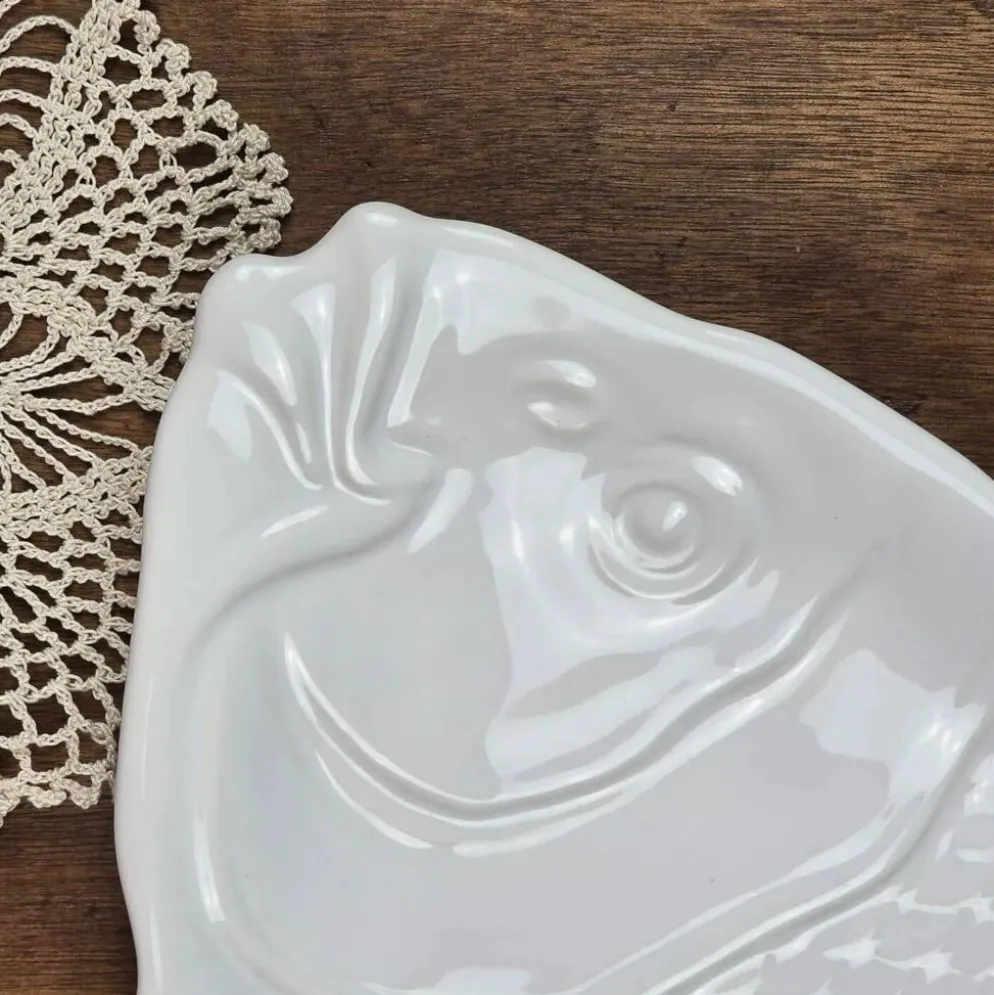 Grand plat poisson en porcelaine blanche, style Limoges