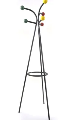 Grand porte-manteau coloré des années 50, autonome, par Roger Feraud.