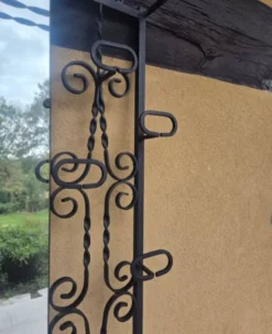 Grand porte-manteau mural vintage en fer forgé avec miroir et porte-pa