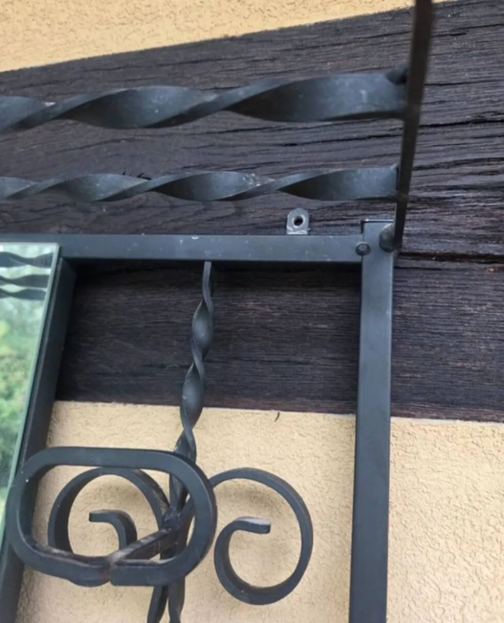Grand porte-manteau mural vintage en fer forgé avec miroir et porte-pa