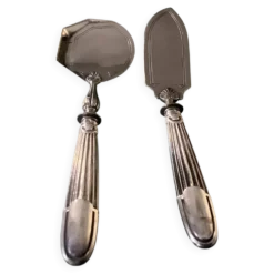 Grands couverts de service anciens en argent poinçon minerve
