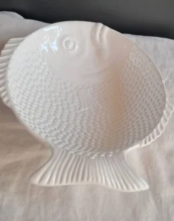 Grand service à poisson vintage en céramique blanche – Lot de 4 pièces