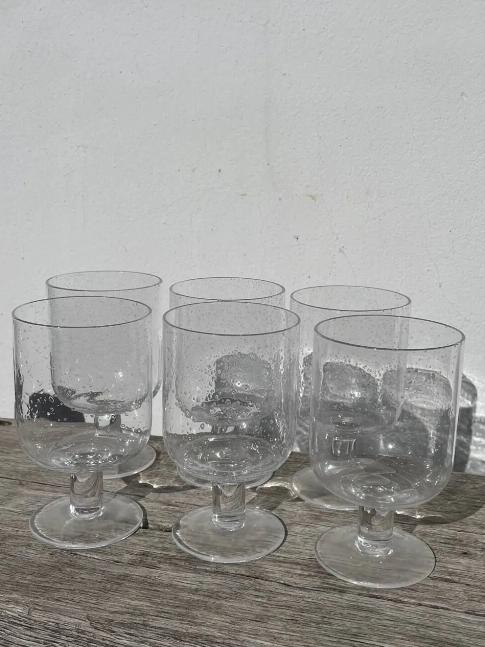 6 grands verres à pied en verre bullé transparent