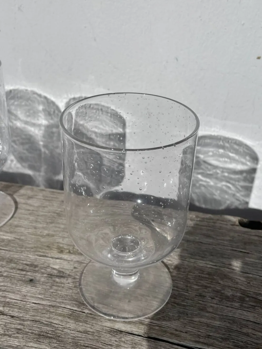 6 grands verres à pied en verre bullé transparent