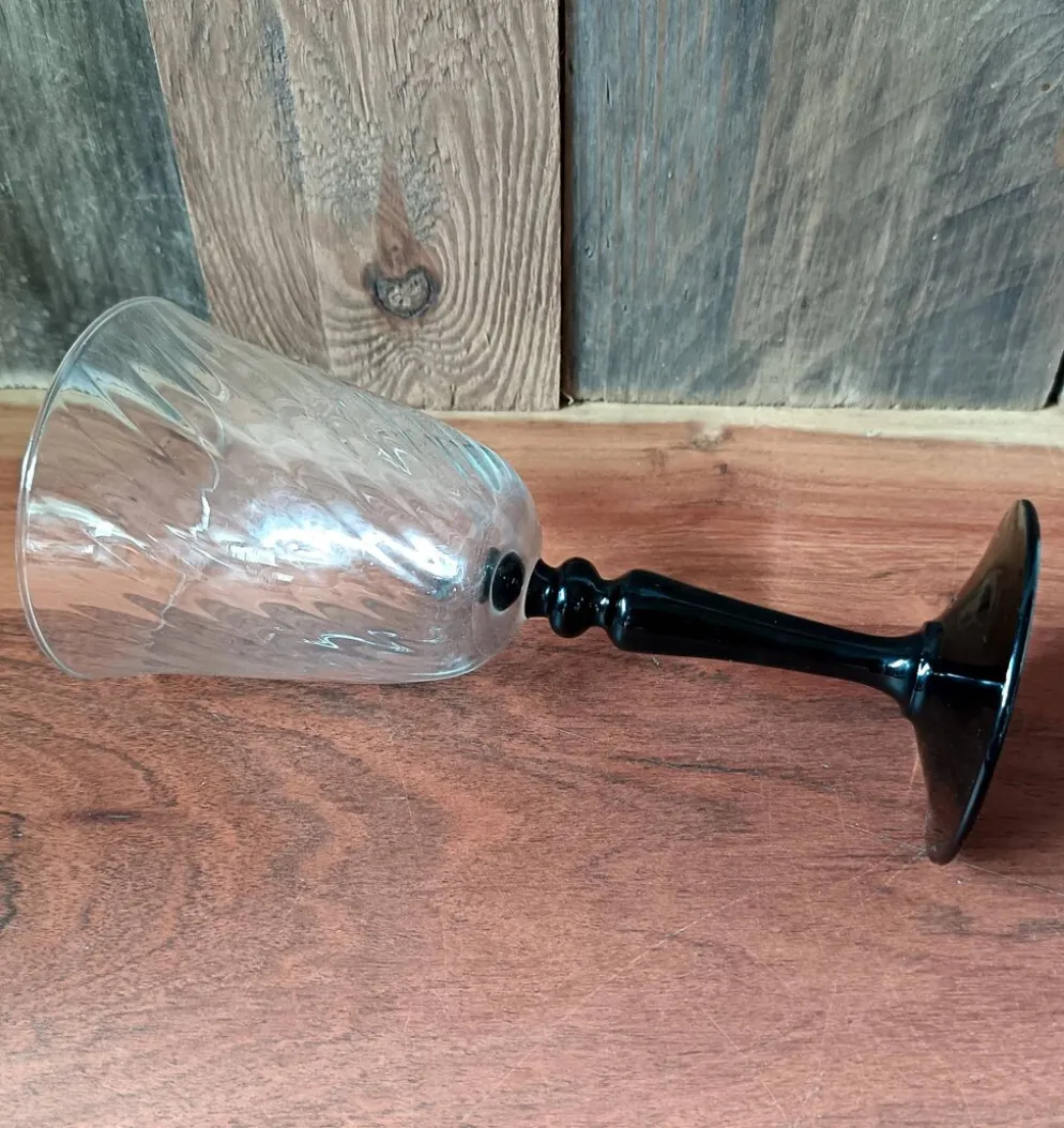 5 grands verres sur pied noir arcoroc france, vintage