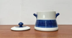 Grand Terrine Couvercle de Pot Suédois du Milieu du Siècle Koka Blue Bla par Hertha Bengtson pour Rörstrand, années 1950