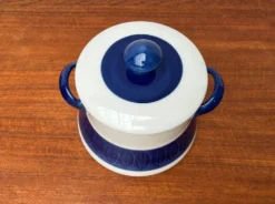 Grand Terrine Couvercle de Pot Suédois du Milieu du Siècle Koka Blue Bla par Hertha Bengtson pour Rörstrand, années 1950