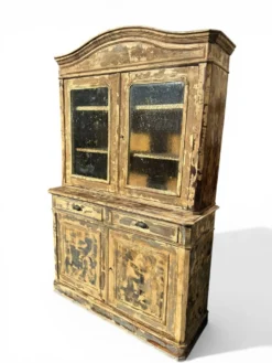 Grand vaisselier deux corps Louis Philippe – patine bleu beige