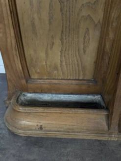 Grand vestiaire Art Nouveau dans le style de Vand de Velde