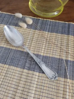 Grosse cuillère en métal argenté