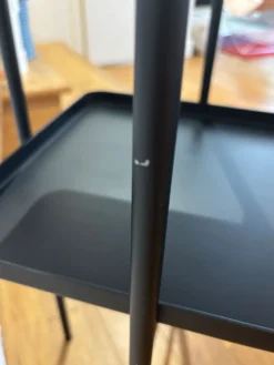 GUBI Console en marbre noir et blanc
