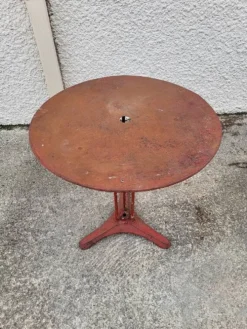 Gueridon de bistrot rond ancien en metal peint n°5