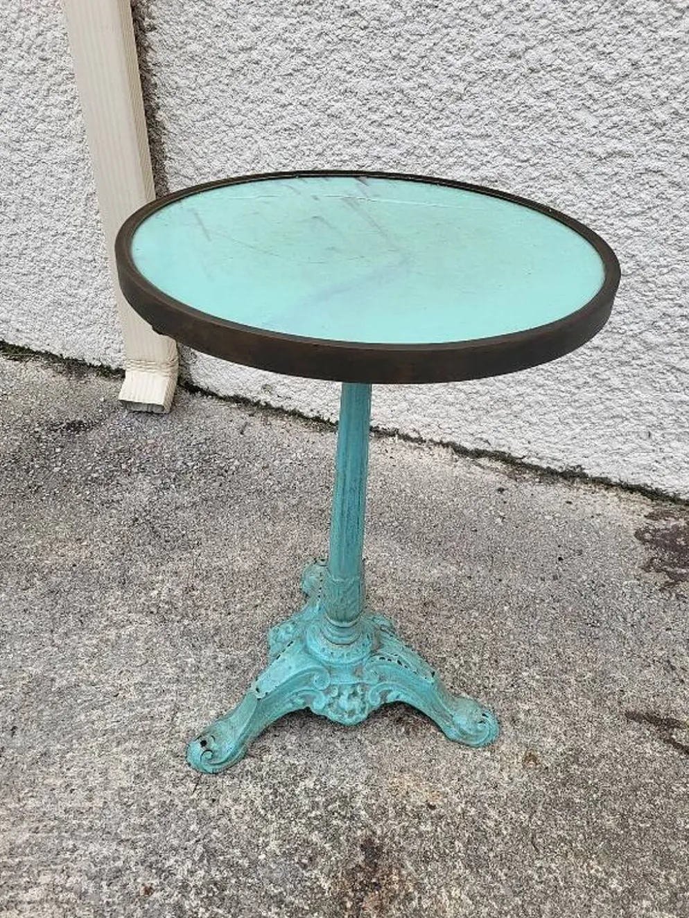 Gueridon de bistrot rond en marbre et fonte vert n°9