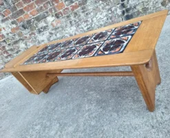 Guillerme et Chambron pour Votre Maison, table basse modèle Thibault