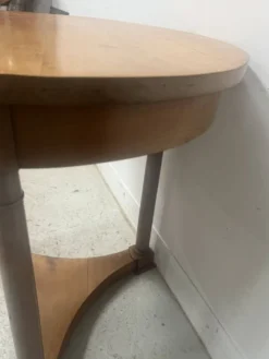 Guéridon rond de style Empire en merisier XIX siècle