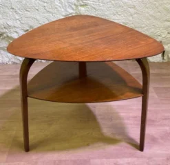 Guéridon tripode Bow Wood par Steiner
