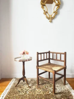 Guéridon tripode style Louis XVI marbre blanc et laiton