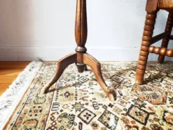 Guéridon tripode style Louis XVI marbre blanc et laiton