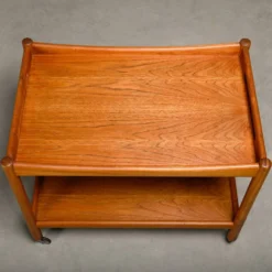 Hans J. Wegner AT-45 Trolley en teck pour Andreas Tuck et Illums Bolighus