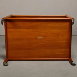 Hans J. Wegner AT-45 Trolley en teck pour Andreas Tuck et Illums Bolighus