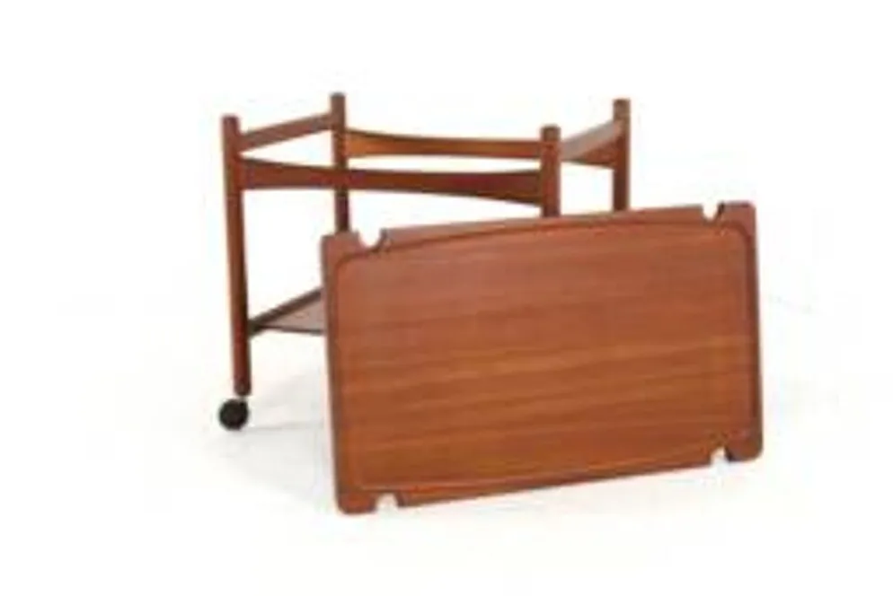 Hans J. Wegner pour le chariot Andreas Tuck - design danois